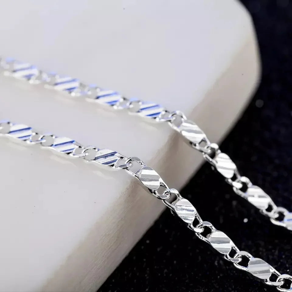 18K Gold Slim Side Chain Necklace