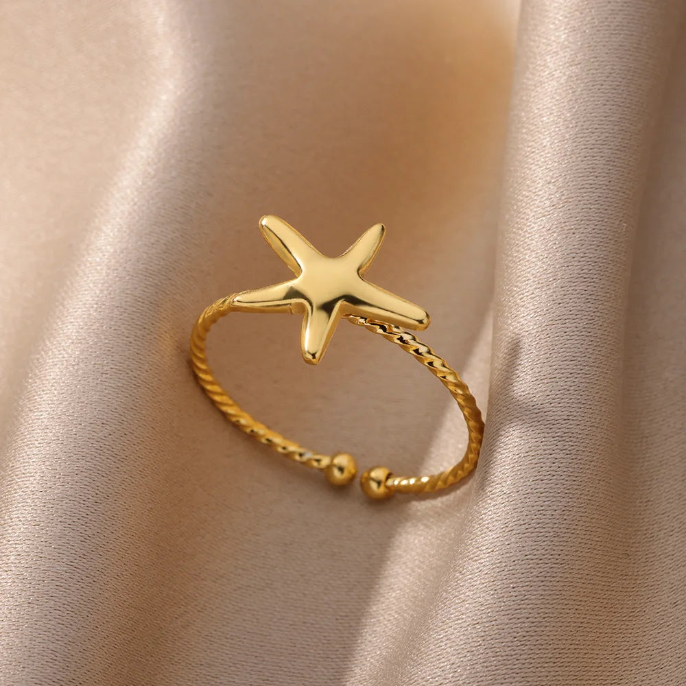 Celeste Royale Gold Shell Ring