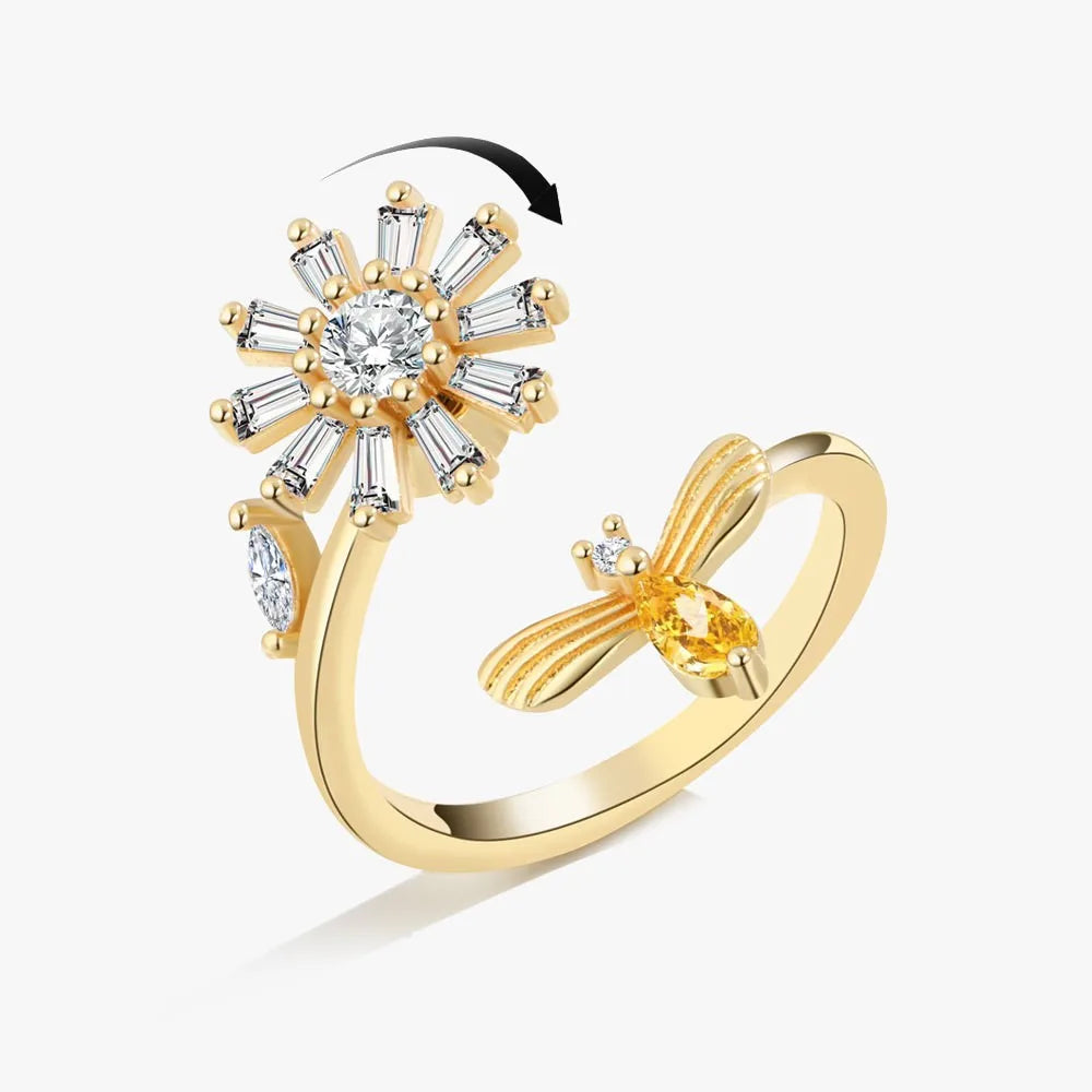 LunaSpin Crystal Ring