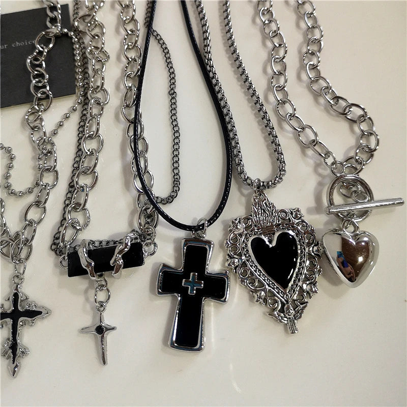 Hip Hop Black Heart Chain Necklace