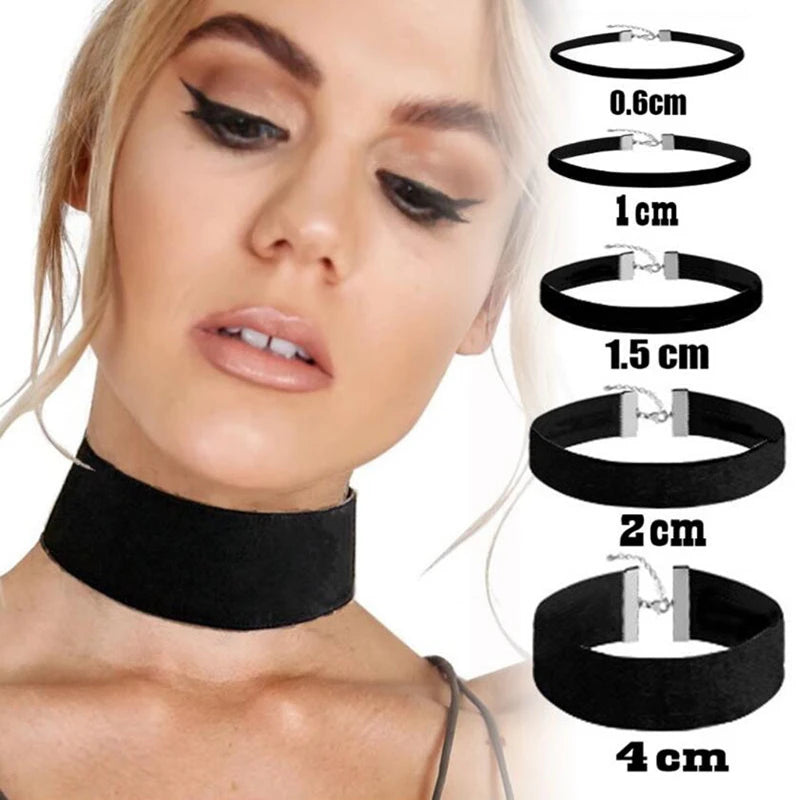 Black Rose Choker