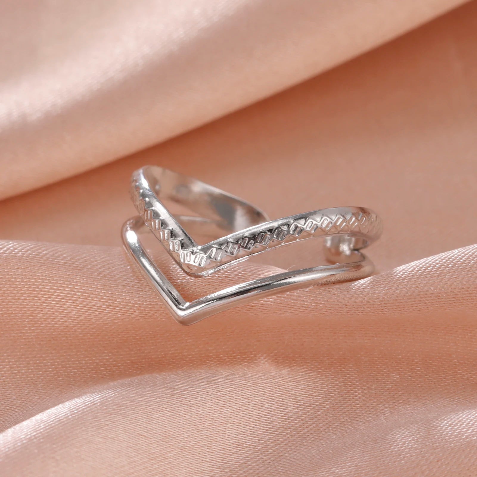 Elegant Heart Ring