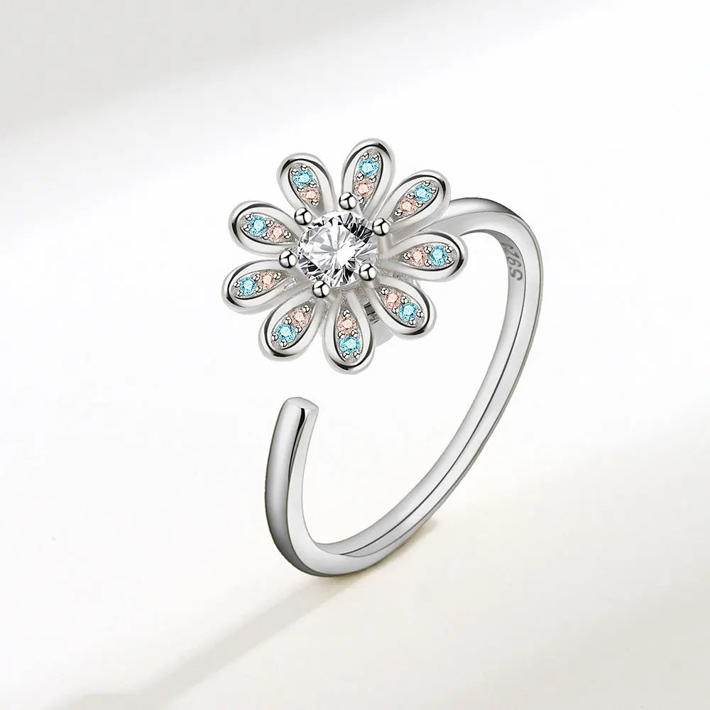 LunaSpin Crystal Ring