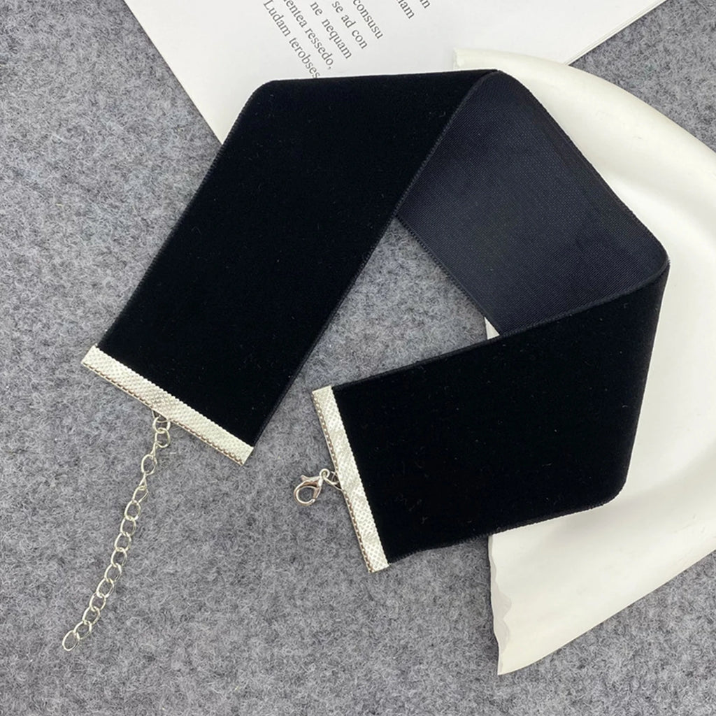 Elegant Cloth Choker Necklace for Women