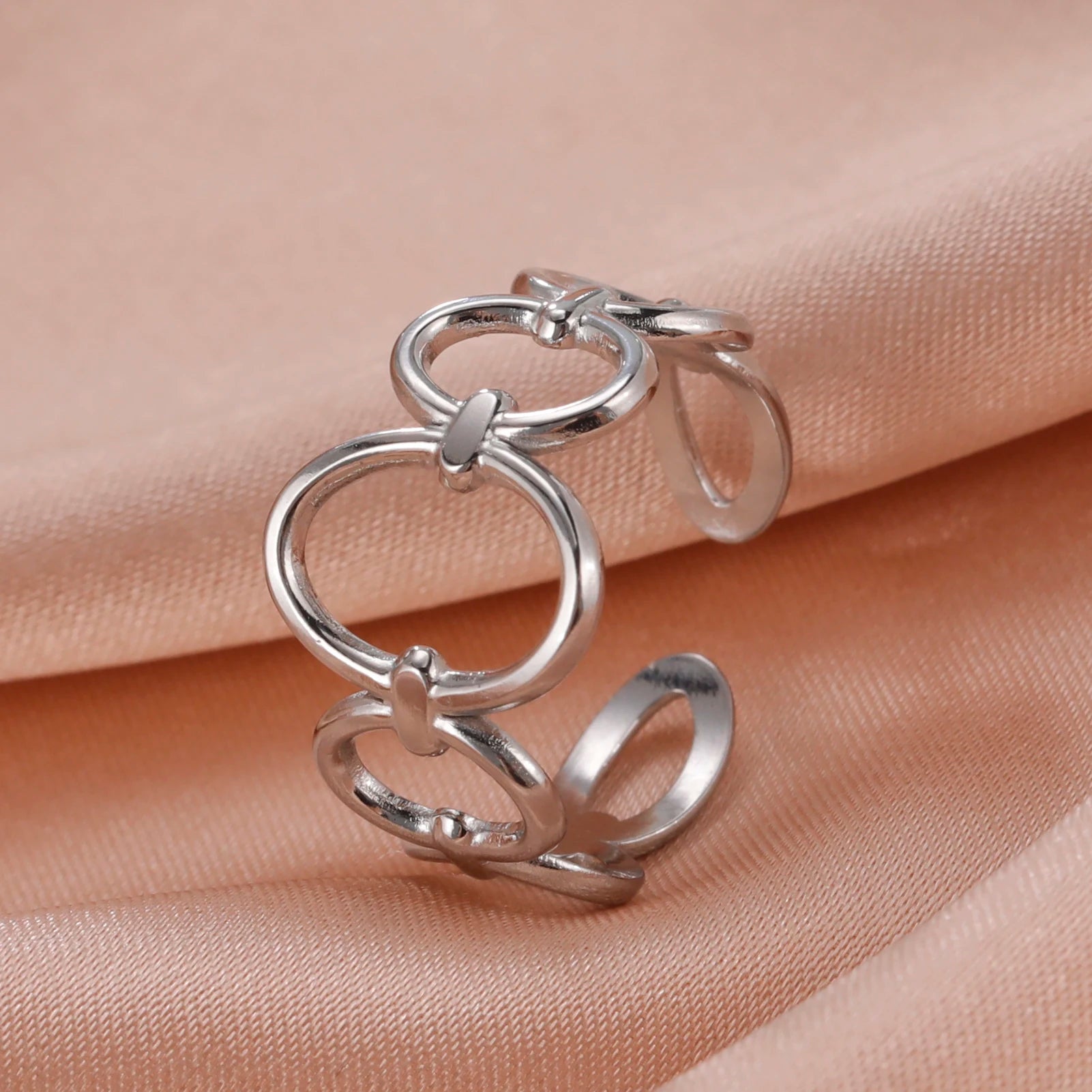 Elegant Heart Ring