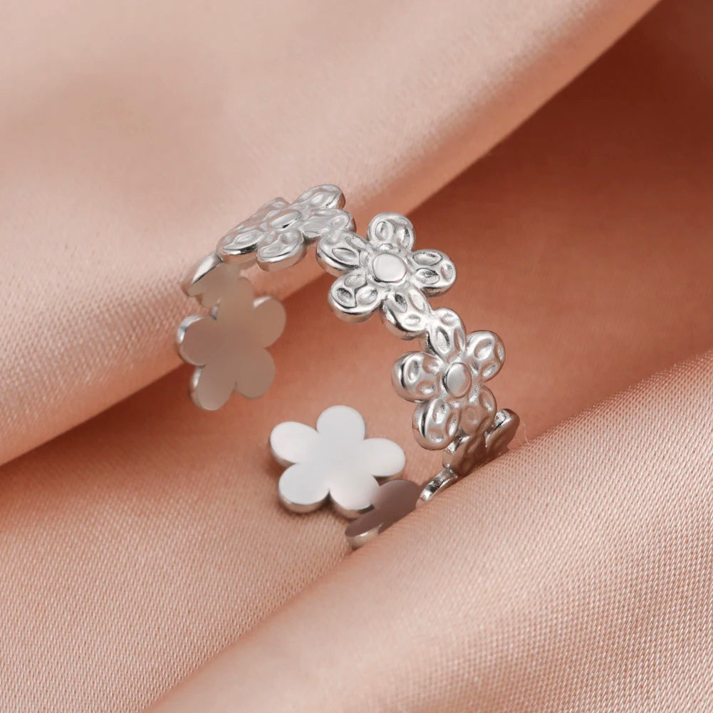 Elegant Heart Ring