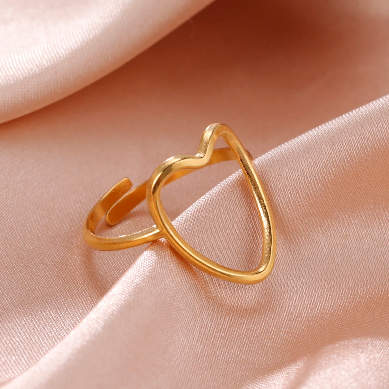 Elegant Heart Ring