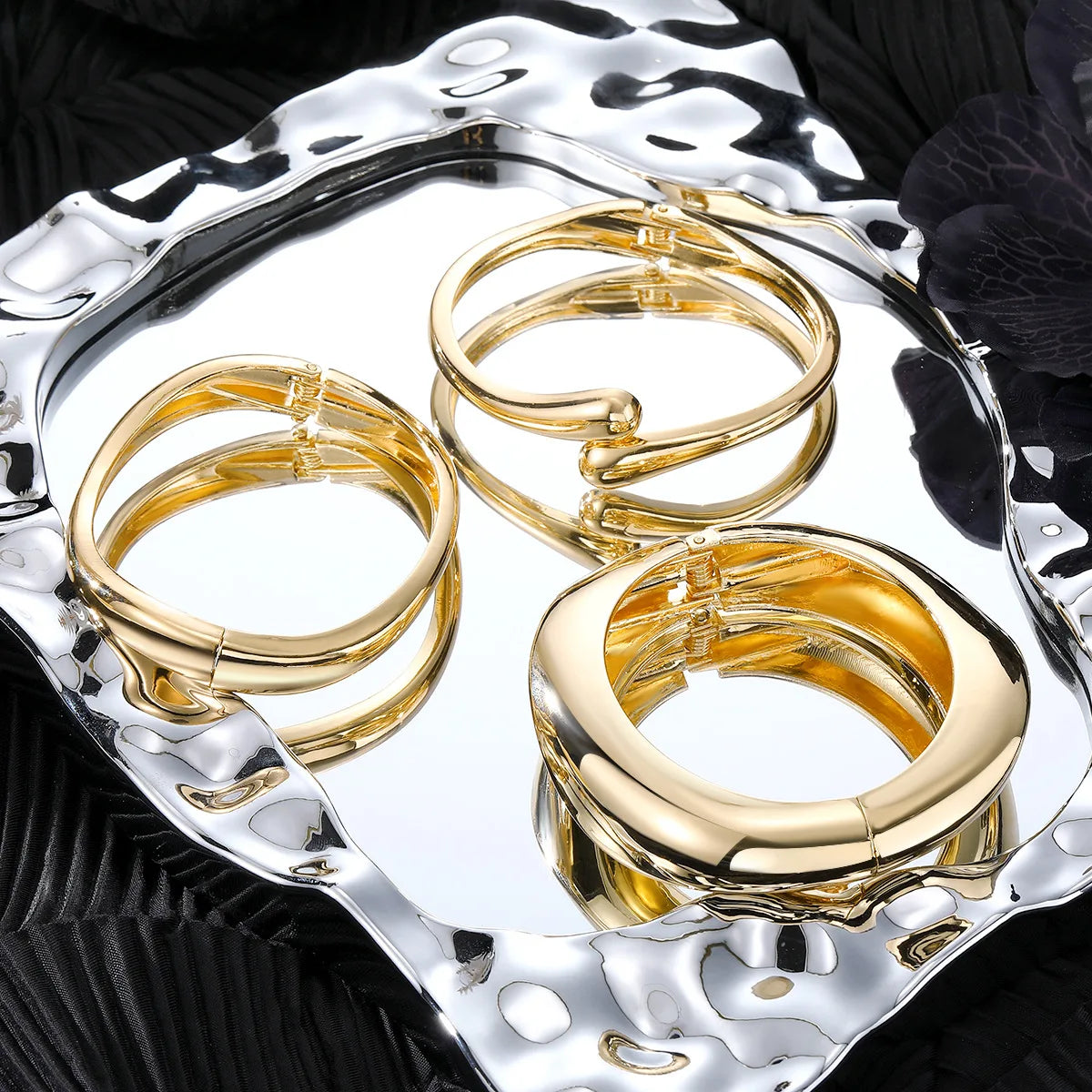 Fashion Geometric Open Bangle