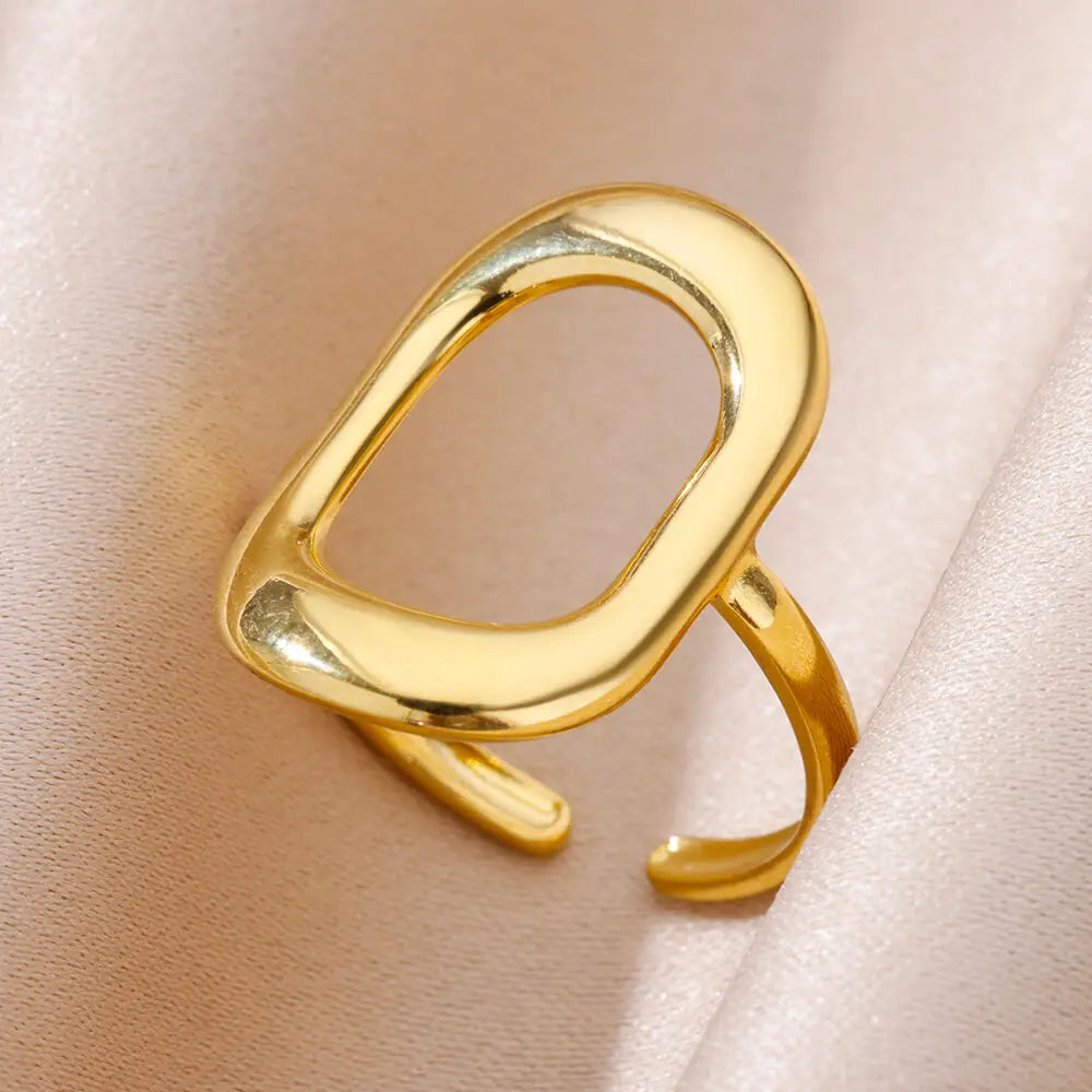 Celeste Royale Gold Shell Ring