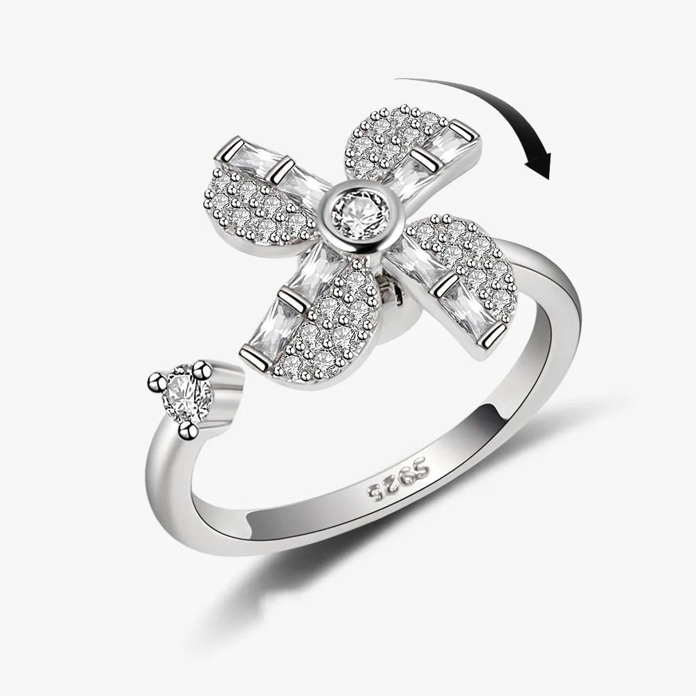 LunaSpin Crystal Ring