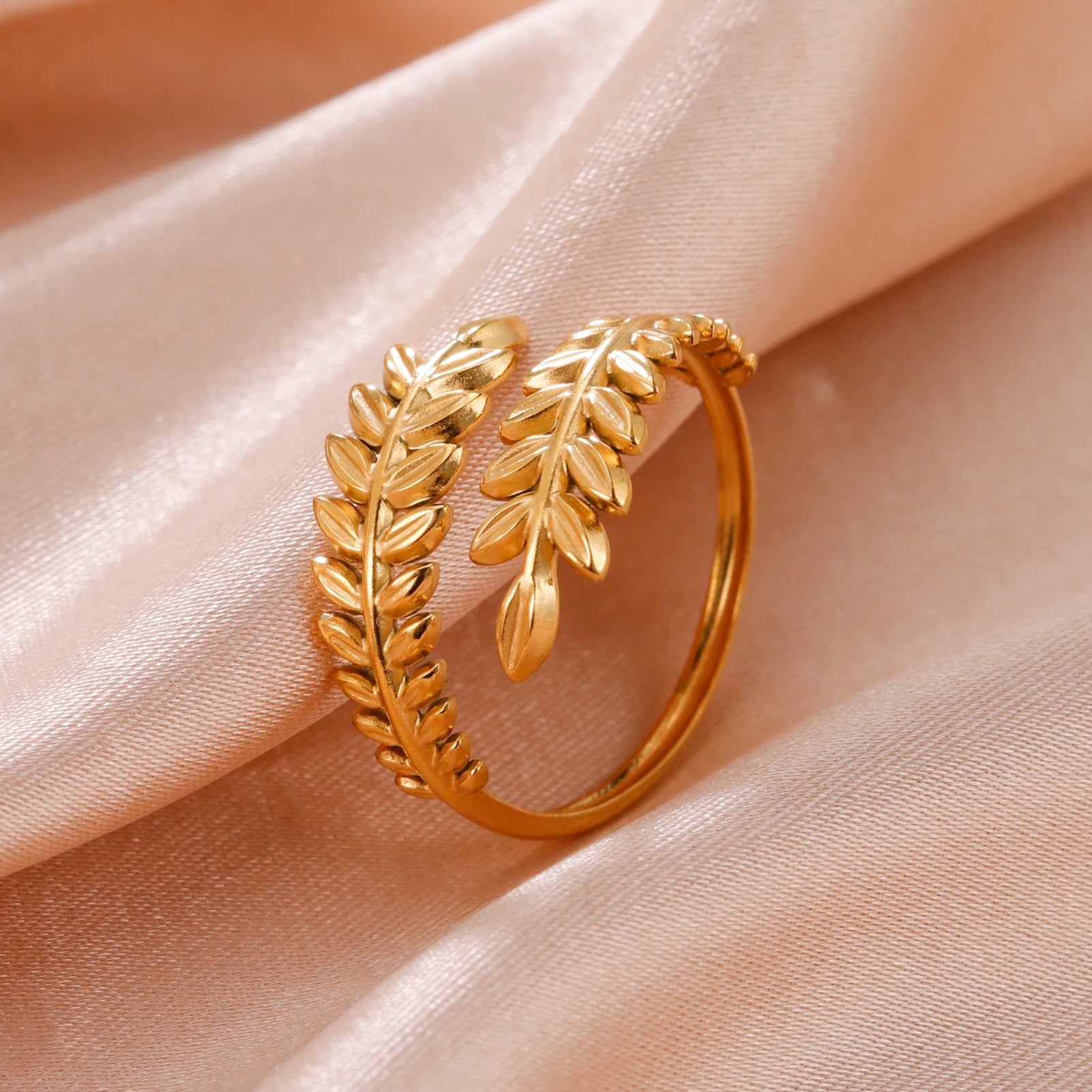 Elegant Heart Ring