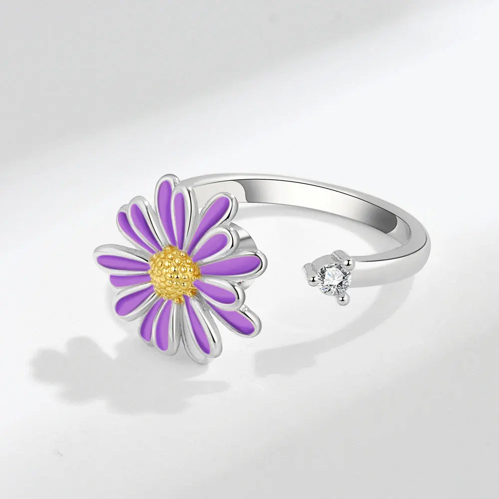 LunaSpin Crystal Ring