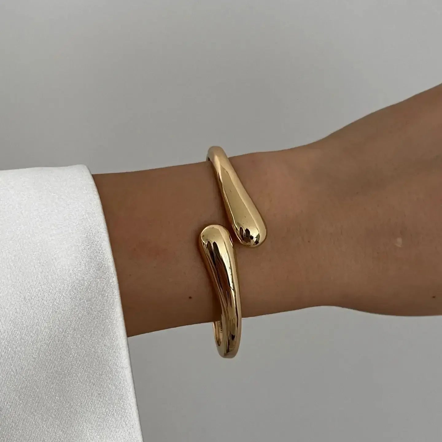 Fashion Geometric Open Bangle