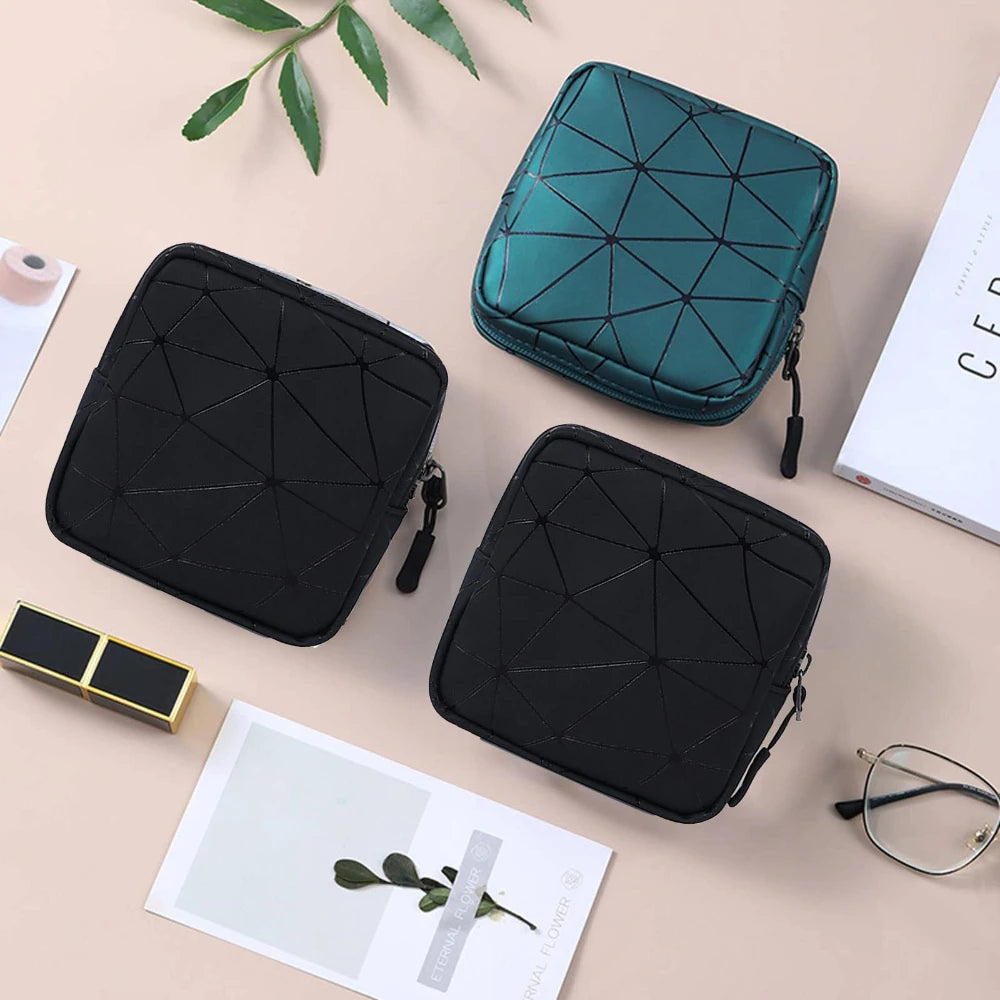Luna Period Essentials Bag